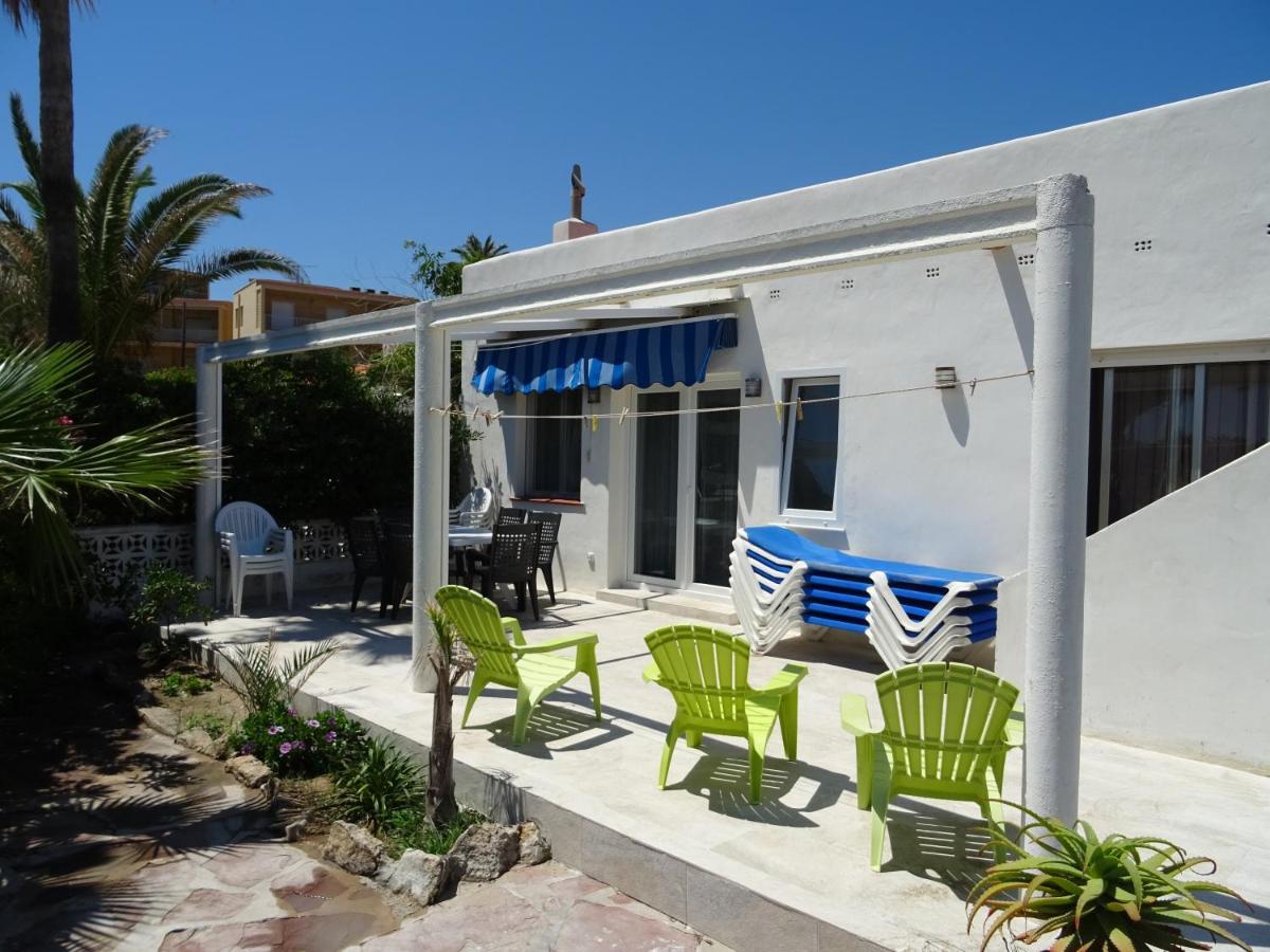 Villa At Seafront With Private Garden-655 Denia Exterior photo