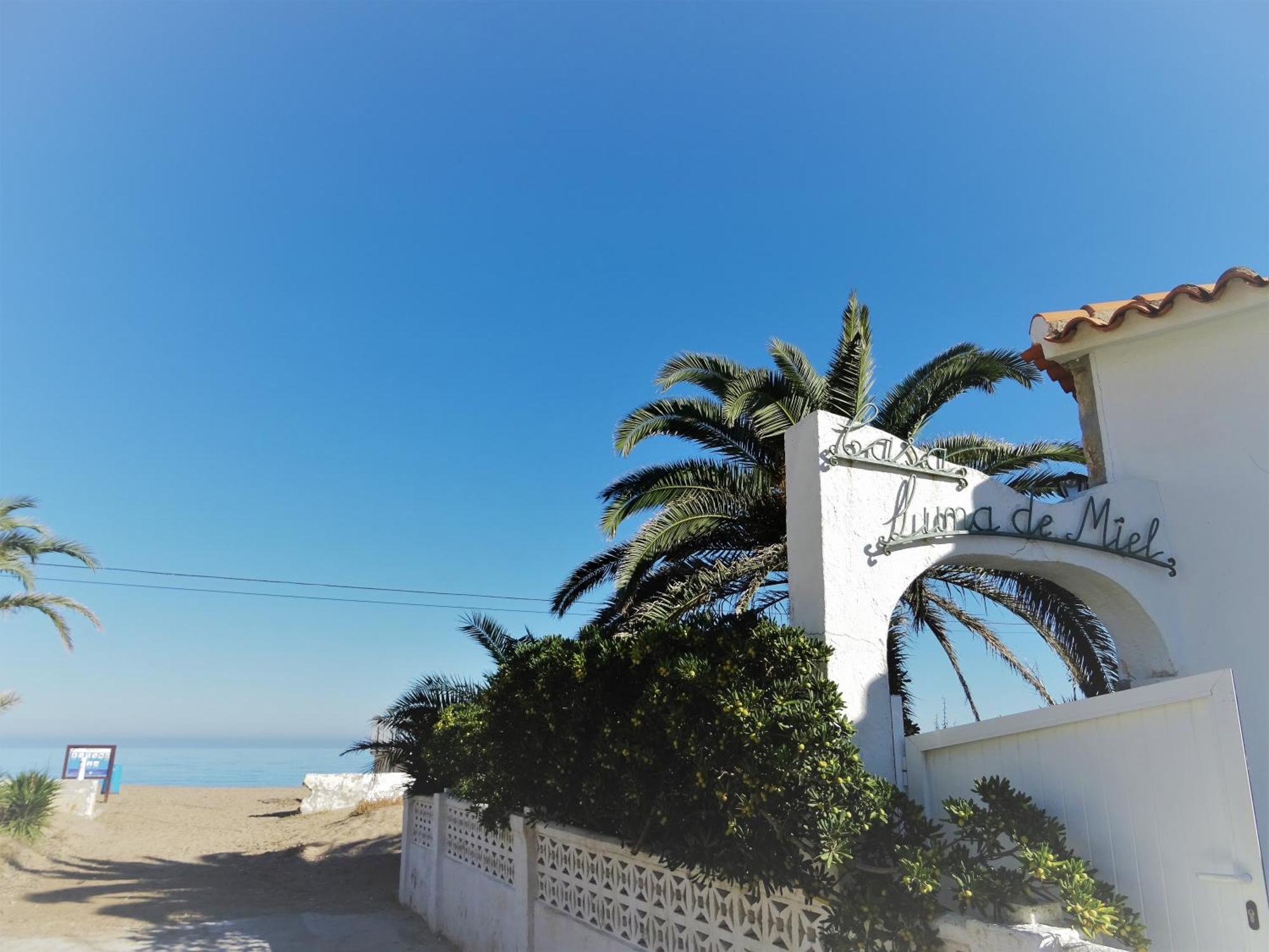 Villa At Seafront With Private Garden-655 Denia Exterior photo